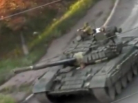 Танк Т-72BM в Луганской области. Кадр: YouTube. Министры украины