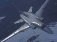 Истребитель F-15 сопровождал российский Ту-160 - госдеп США