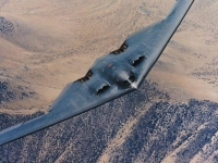 Бомбардировщик-невидимка B-2 'Spirit' ВВС США потерпел крушение. Полиция сша