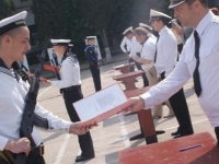 Во флотском экипаже ЧФ РФ молодое пополнение присягнуло на верность. 
