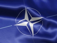 НАТО будет оказывать поддержку в осуществлении программ по очистке мин. 