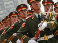 Китайские военные будут довольствоваться отечественным автопромом