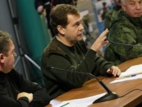 Новости Красноярска: Медведев пообещал увеличить денежное довольствие военных в три раза с